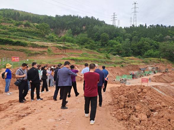 662954714fb8a15d81699065dcb08144.jpg image012.jpg